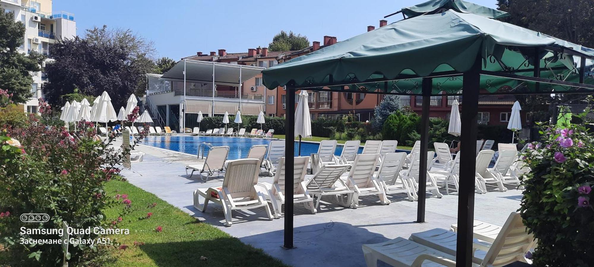Oazis Cozy Beach Apartment Ravda Bagian luar foto