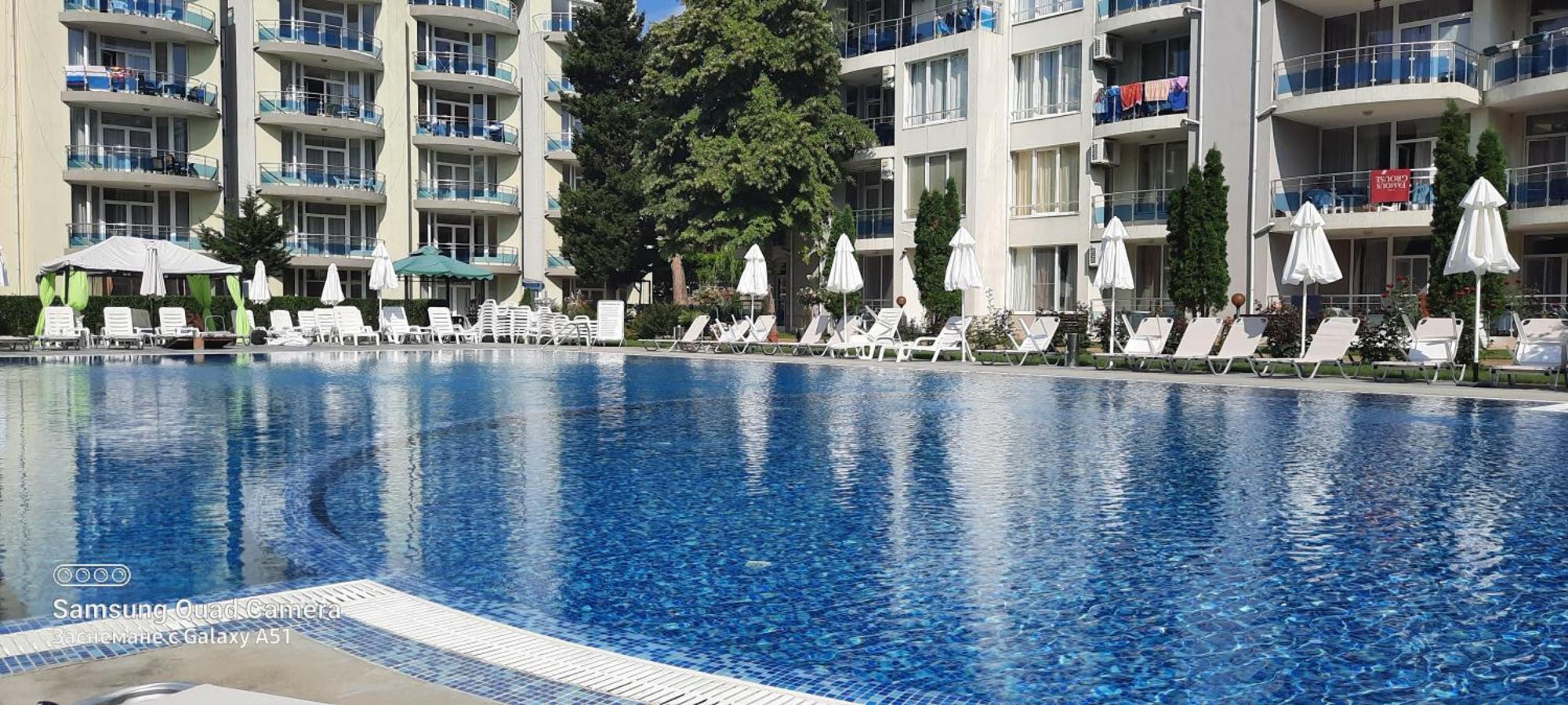 Oazis Cozy Beach Apartment Ravda Bagian luar foto