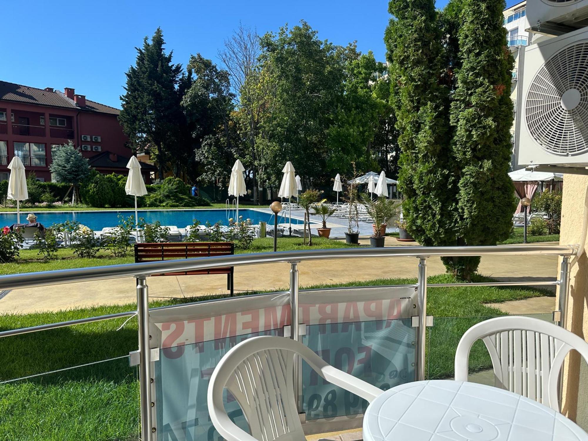 Oazis Cozy Beach Apartment Ravda Bagian luar foto